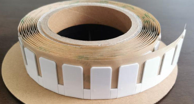 Flexible and printable on metal label OMT3015 , UHF RFID on metal tag , RFID label , RFID inlay